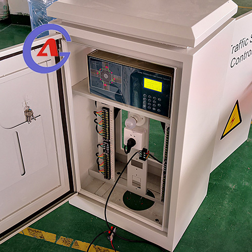 Fixed-Time Traffic Light Controller