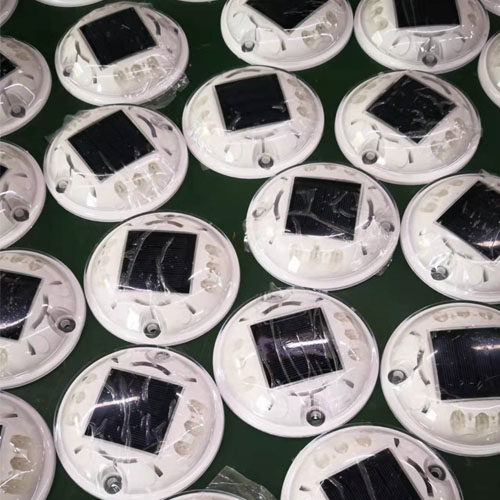 Solar LED Road Studs-3