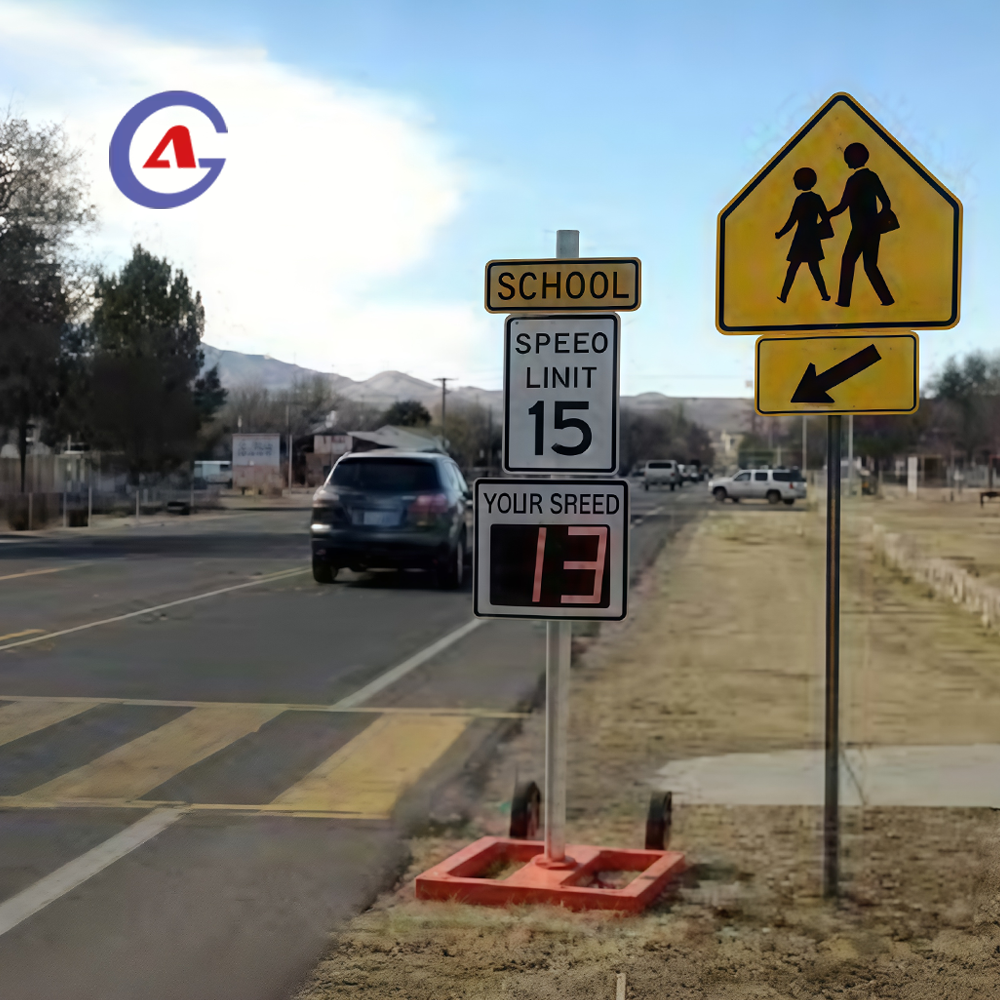 Portable Solar-Powered LED Radar Speed Display Sign with Driver Feedback for School Zones