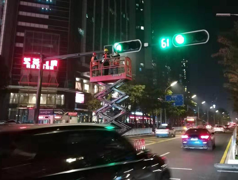 traffic light control system application