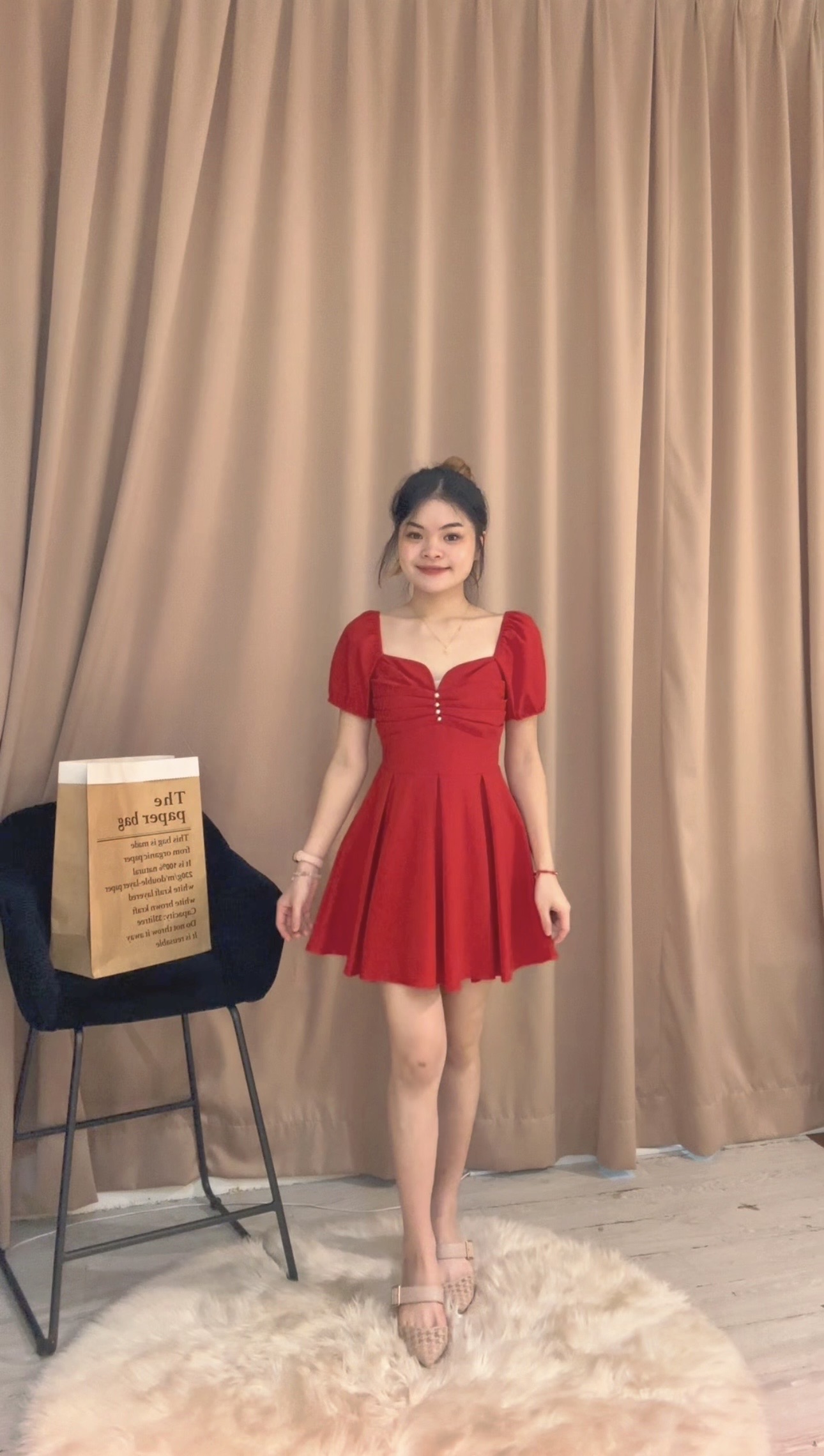 高品质气质泡泡袖设计连衣裙😍 