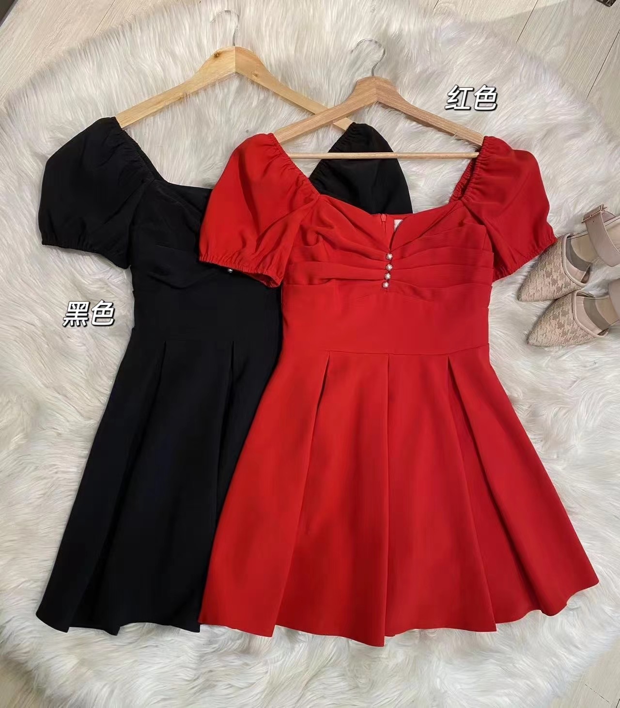 高品质气质泡泡袖设计连衣裙😍 