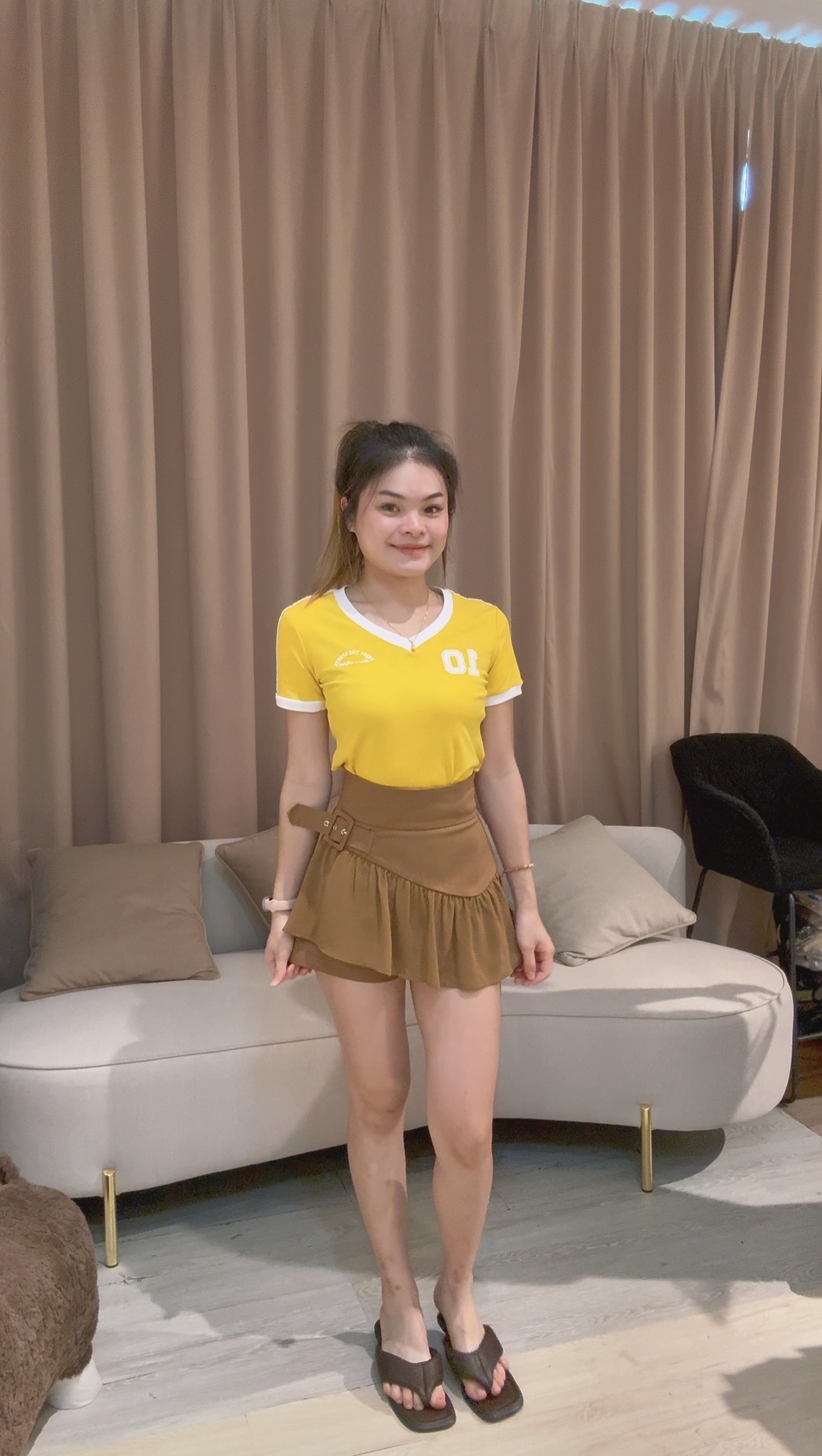 绝美时尚chiffon前后裤裙😍 