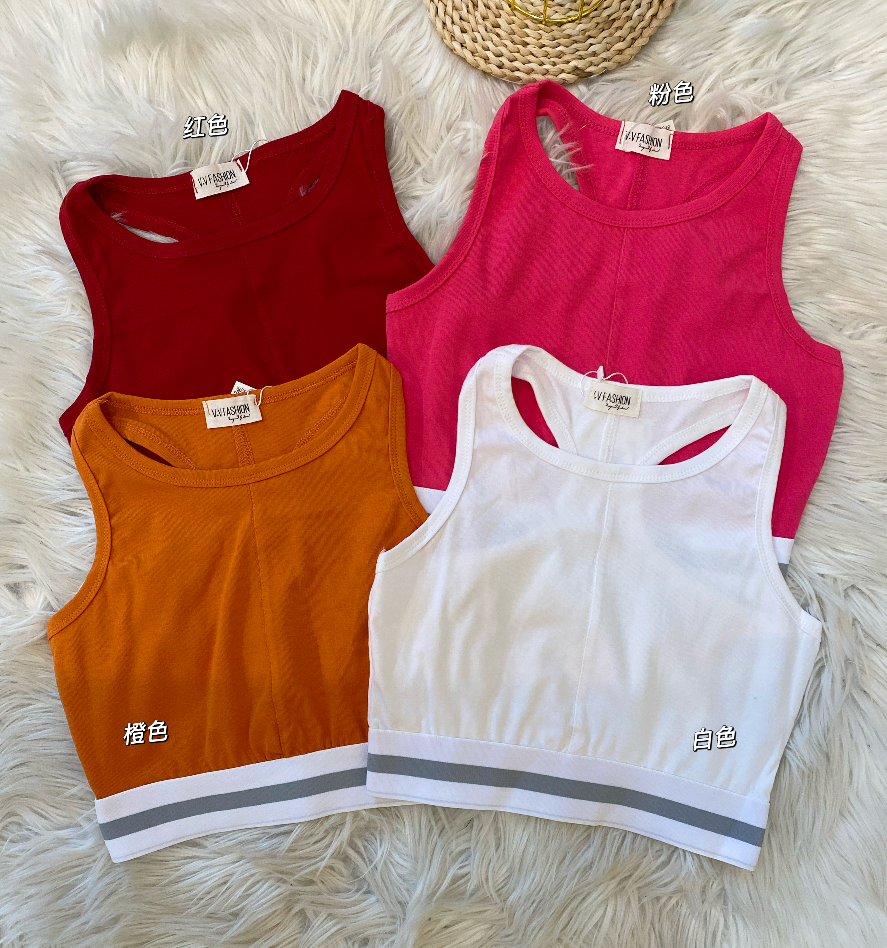 韩系休闲简约必备小背心设计💗 