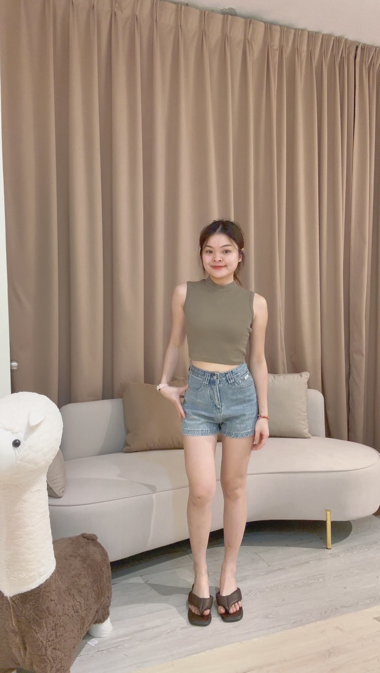 韩系时尚简约百搭牛仔短裤🤩