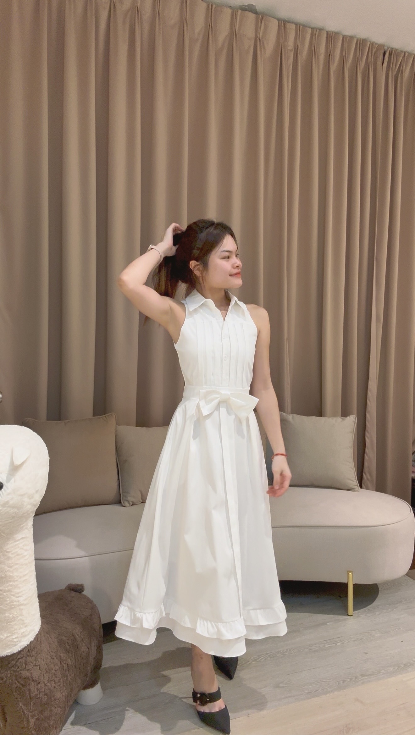 法式浪漫显瘦翻领长裙🥰 