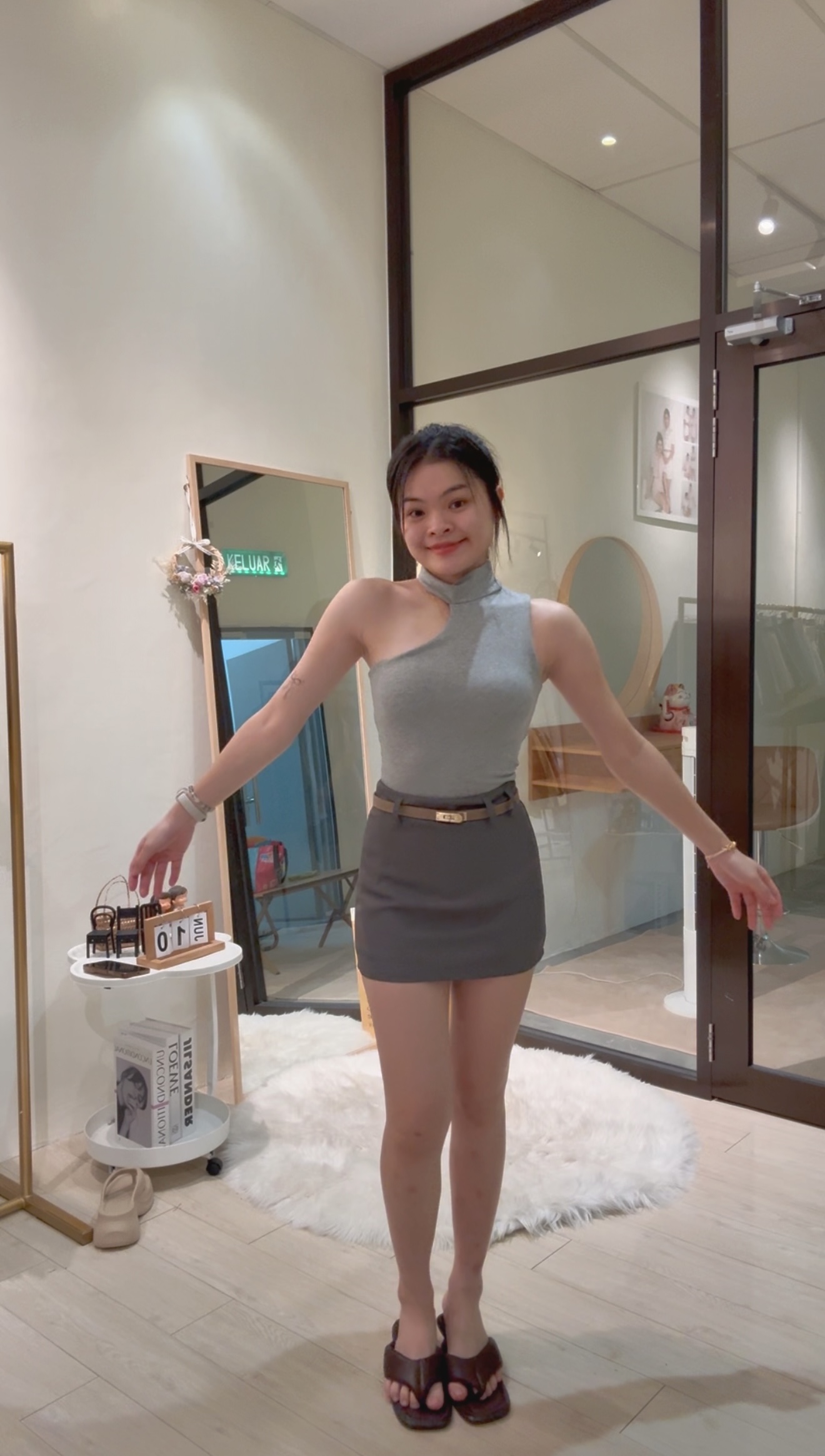 韩系时尚显瘦百搭高腰裤裙💗 