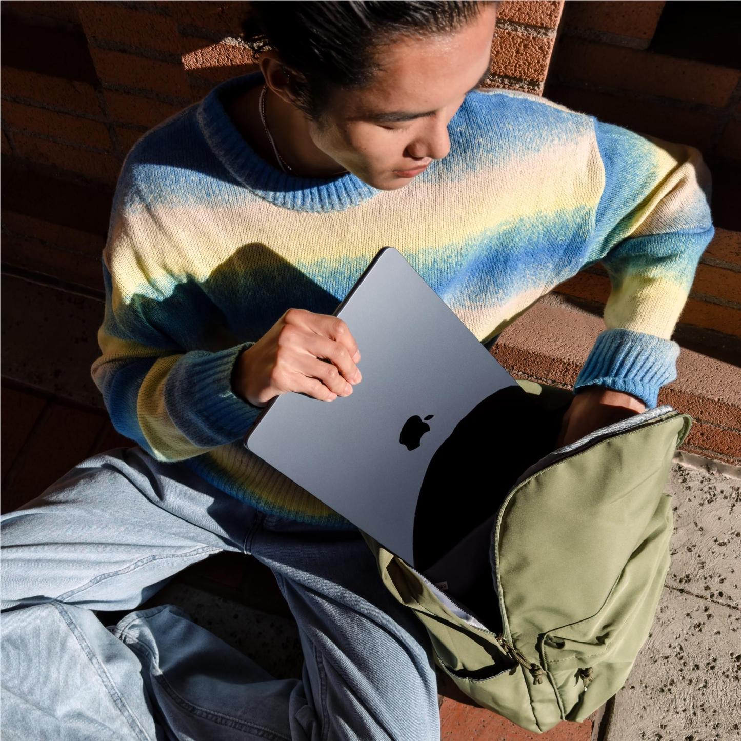 Apple MacBook Air 15-inch with M3 Chip