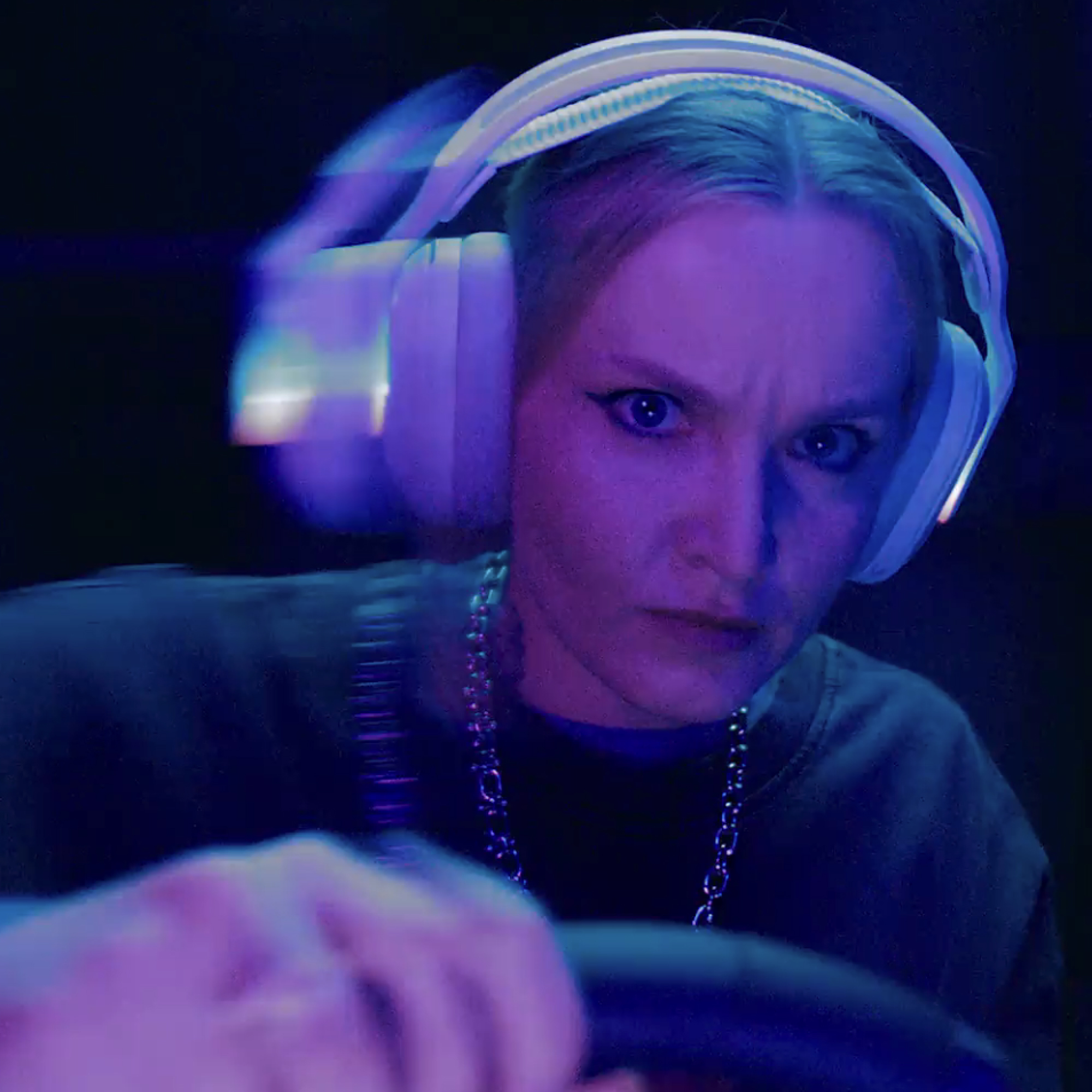 Logitech Astro A20 X LIGHTSPEED Wireless Gaming Headset with PLAYSYNC AUDIO and LIGHTSYNC RGB