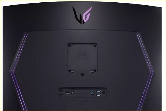 LG ULTRAGEAR 45GR95QE 45" (3440 x 1440) UltraGear™ WQHD OLED Curved Gaming Monitor