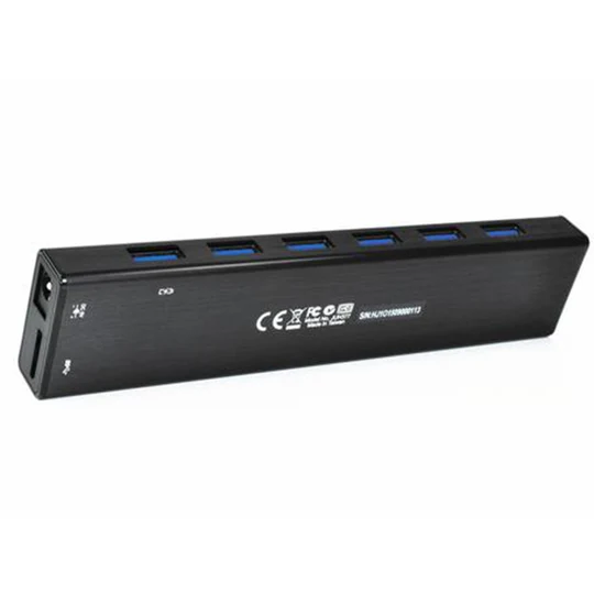 J5 CREATE USB™ 3.0 7-Port HUB