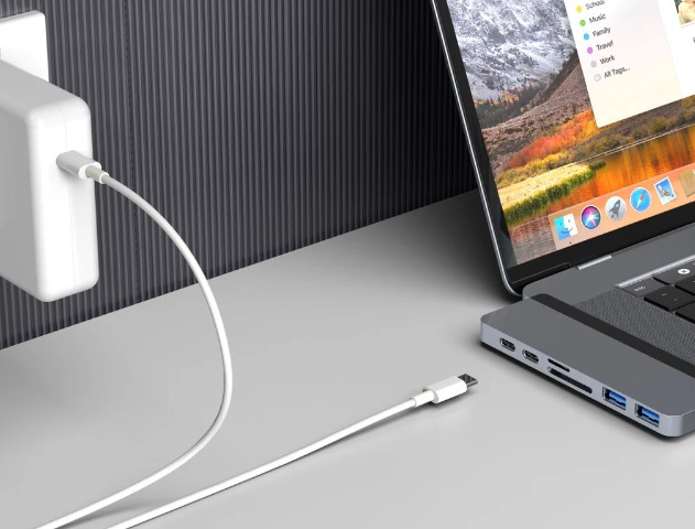 HyperDrive DUO USB-C Hub (7-in-2, for MacBook)