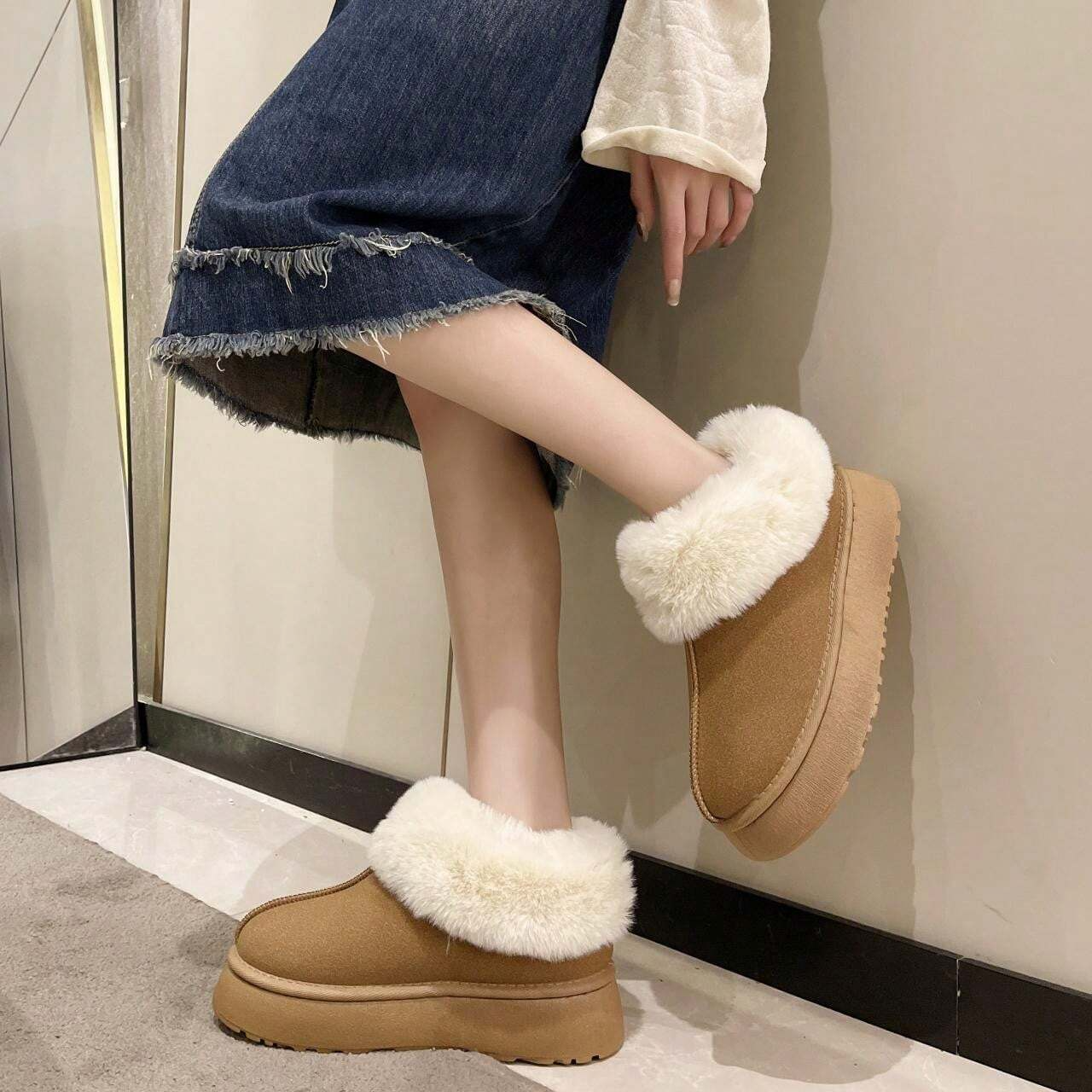 🎉2024 New Year Sale- 70% OFF🔥Orthopedic Women Boots Warm Plush Fur Chic Snow Ankle Boots
