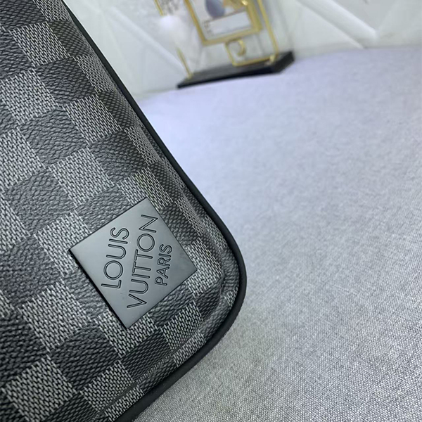ルイヴィトン（LOUIS VUITTON）モノグラム  バッグ ボディバッグ メンズ