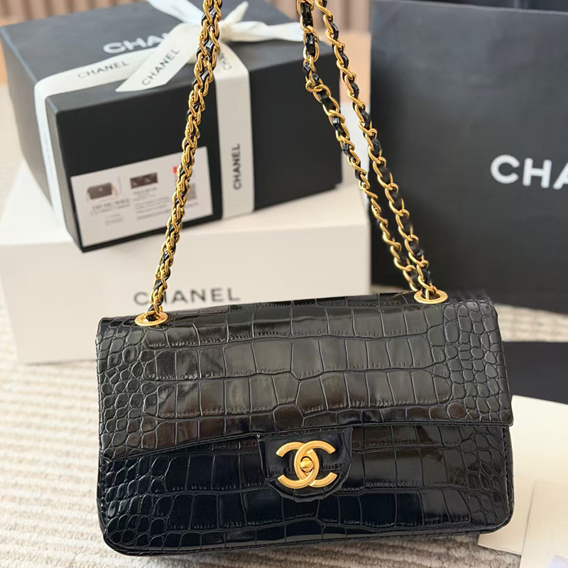 シャネル CHANEL クロコ型押し ショルダーバッグ 4色 レディース