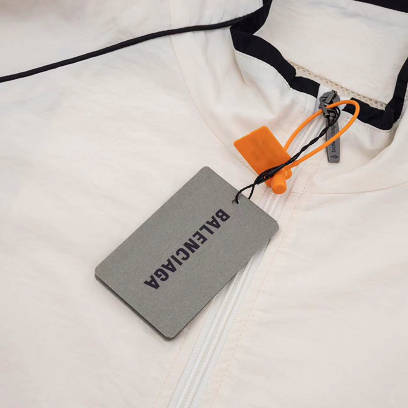 バレンシアガ  Balenciaga コート アウター スポーツ 運動風 男女兼用 メンズ レディース