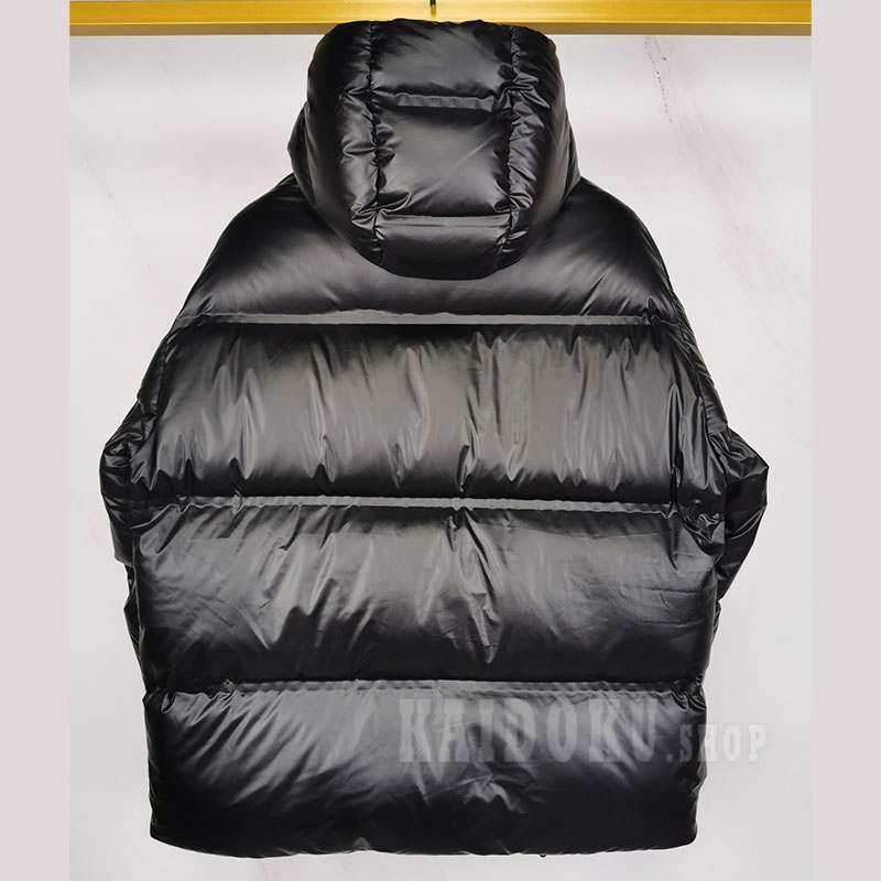 プラダ PRADA イト Re-Nylon フード付きパファージャケット ダウンジャケット メンズ
