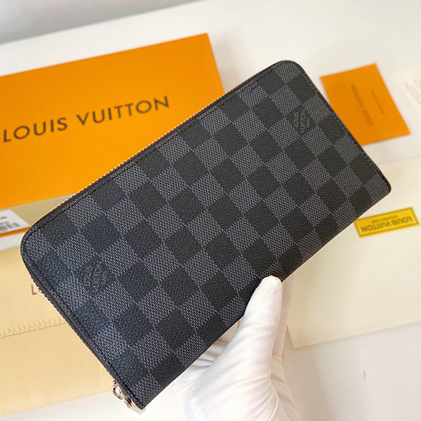 ルイ・ヴィトン 財布 ジッピーウォレット レディース メンズ