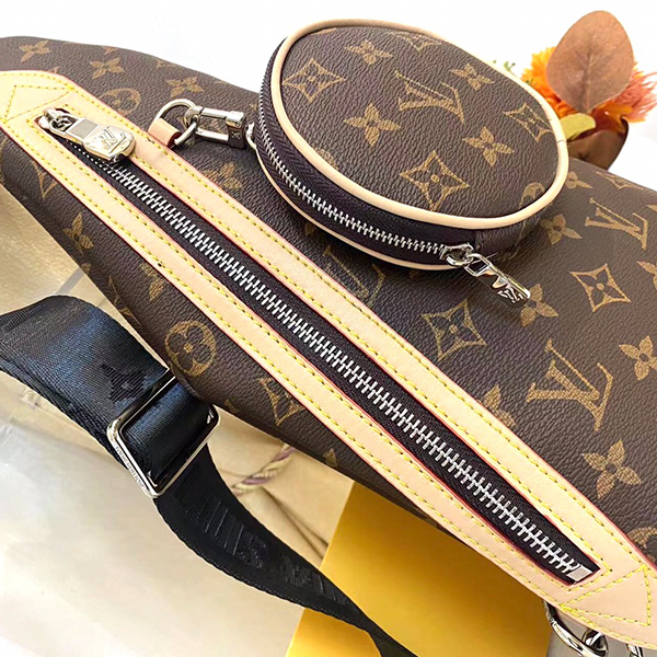 ルイ・ヴィトン LOUIS VUITTON M30936 ボディバッグ メンズ