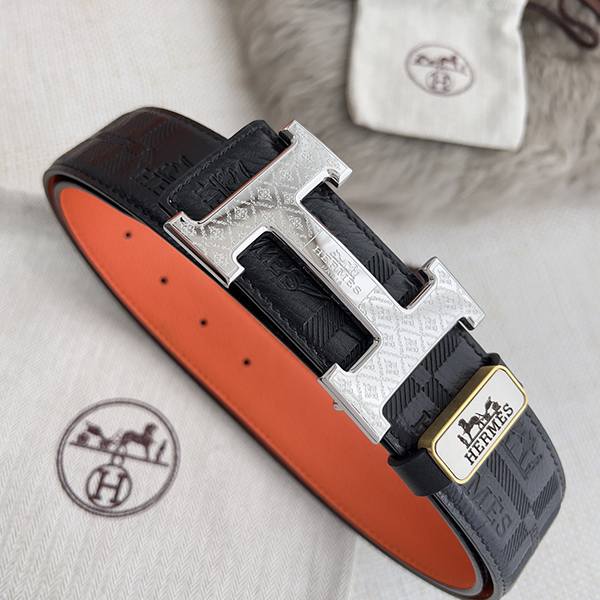 HERMES エルメス 牛革 ベルト 38MM 2色 穴あけ器を贈り