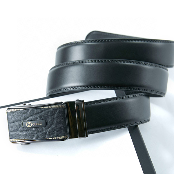 Gucci グッチ 牛革 ベルト 35MM 穴なし オートロック式 サイズ調整可能 メンズ