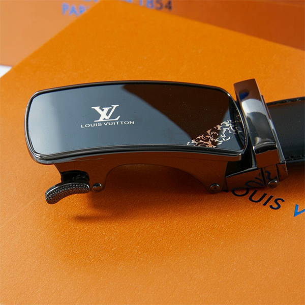 Louis Vuitton ルイヴィトン 牛革 ベルト 35MM 穴なし オートロック式 サイズ調整可能 メンズ