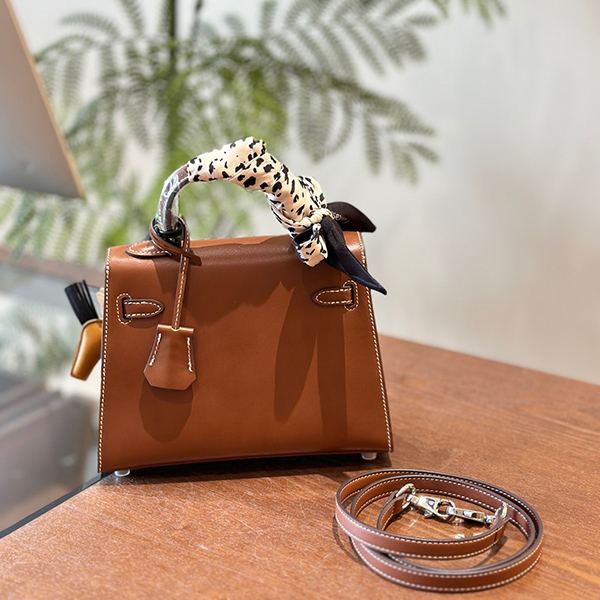 エルメス Kelly22 ゴールド ハンドバッグ ショルダーバッグ レディース