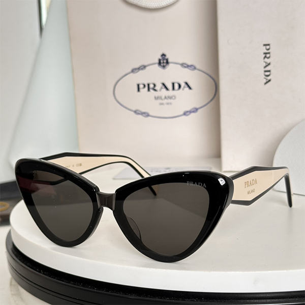 プラダ（ PRADA）デザイン メガネ 眼鏡 サングラス メンズ レディース