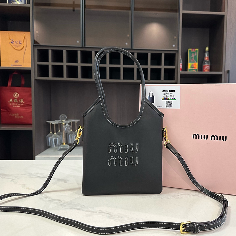 ミュウミュウ ミニバッグ レディース