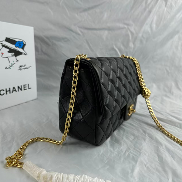 シャネル CHANEL チェーンバッグ 24cm ショルダーバッグ レディース