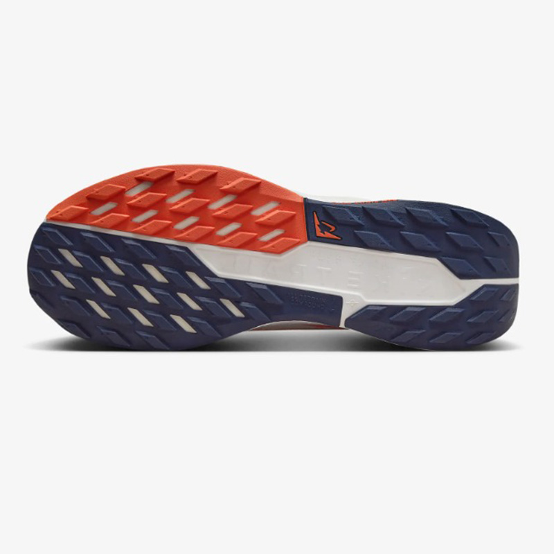 ナイキ ペガサス トレイル 5 ストレッチジャージーとラバートリムの GORE-TEX ランニングスニーカー シューズ メンズ