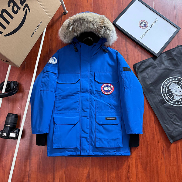 カナダグース（CANADA GOOSE）立ち襟 ダウンコート ダウンジャケット アウター レディース メンズ