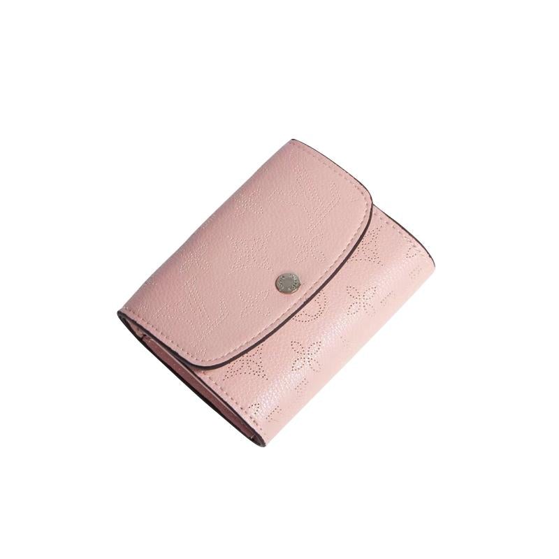 LOUIS VUITTON（ルイヴィトン）ポルトフォイユ・イリス コンパクト 折財布