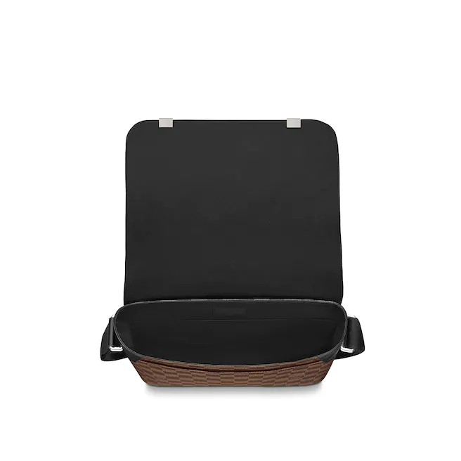 Louis Vuitton（ルイヴィトン）ディストリクト PM NM メッセージバッグ