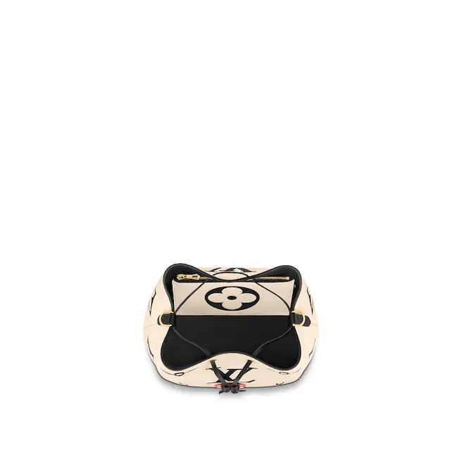 LOUIS VUITTON（ルイヴィトン） ネオノエ クレーム ショルダーバッグ