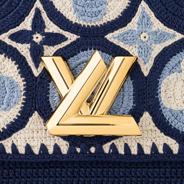 LOUIS VUITTON（ルイヴィトン） バイ・ザ・プール ツイスト MM ショルダーバック