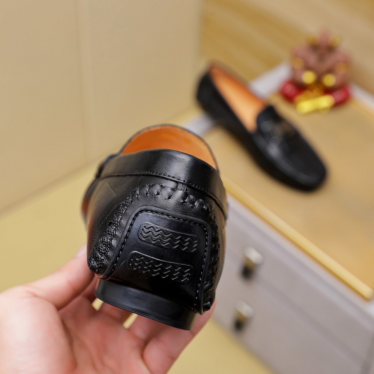 エルメス HERMES 大人気 モカシン ローファー シューズ 革靴 メンズ