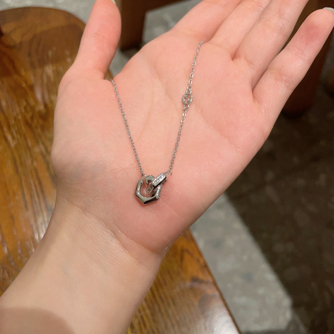 グッチ GUCCI ネックレス トレンド おしゃれ レディース