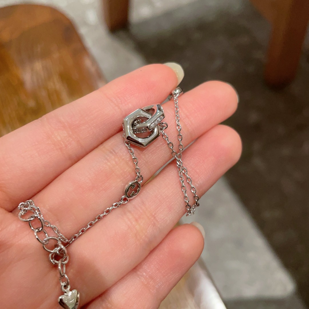 グッチ GUCCI ブレスレット トレンド おしゃれ レディース