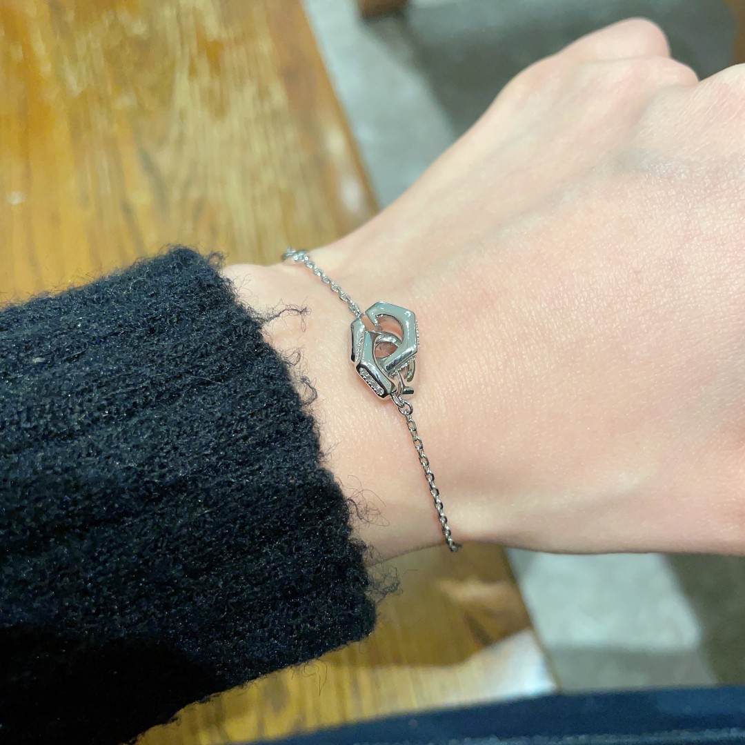 グッチ GUCCI ブレスレット トレンド おしゃれ レディース