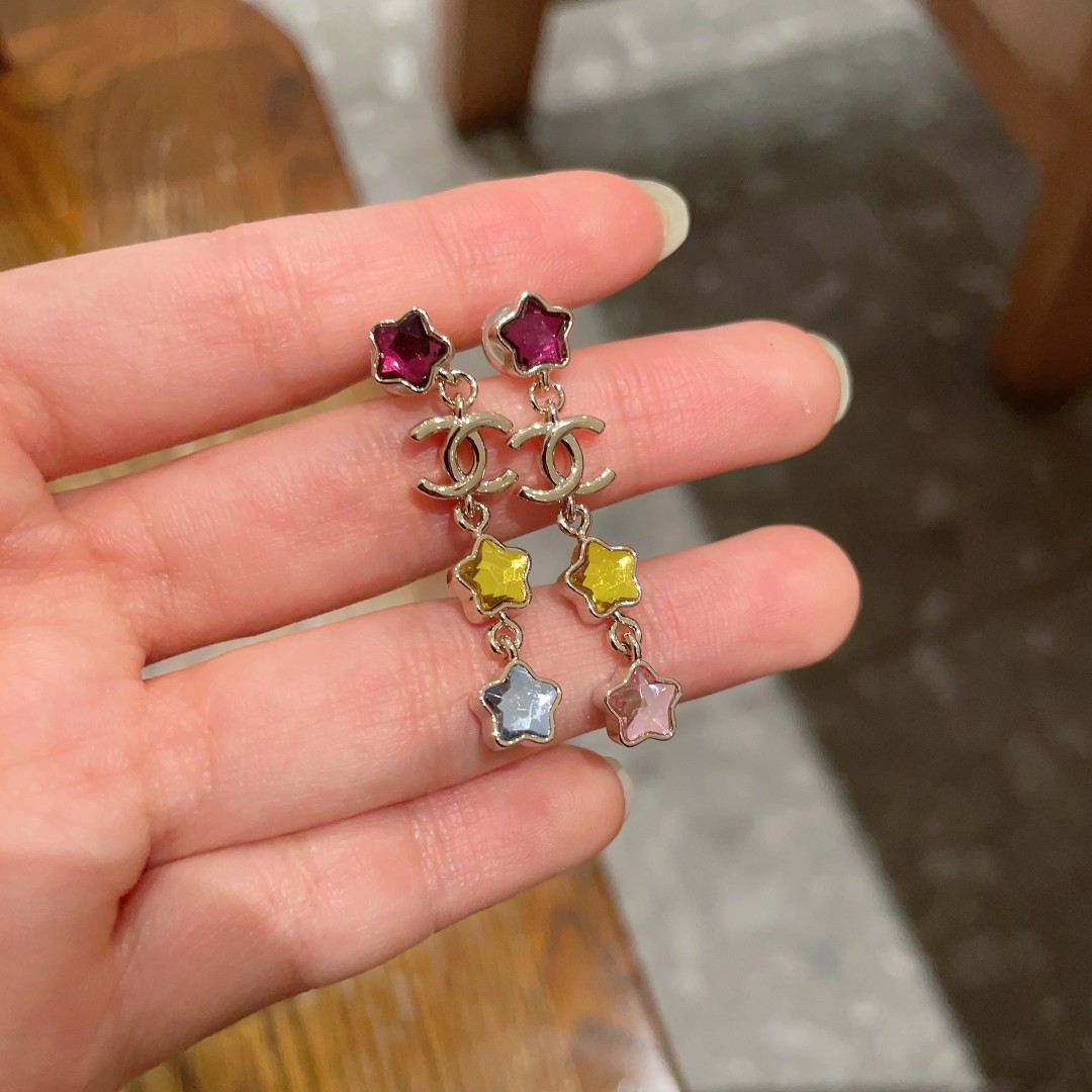 シャネル CHANEL ダブルC イヤリング 3色 定番 レディース