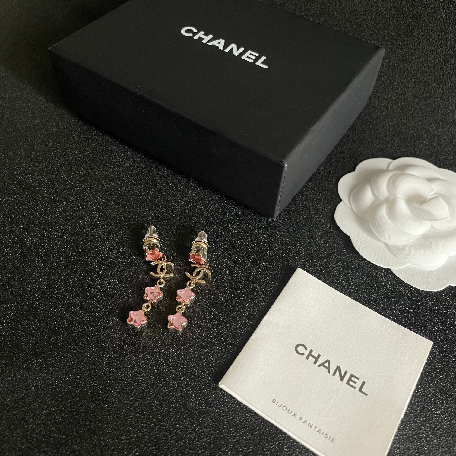 シャネル CHANEL ダブルC イヤリング 3色 定番 レディース