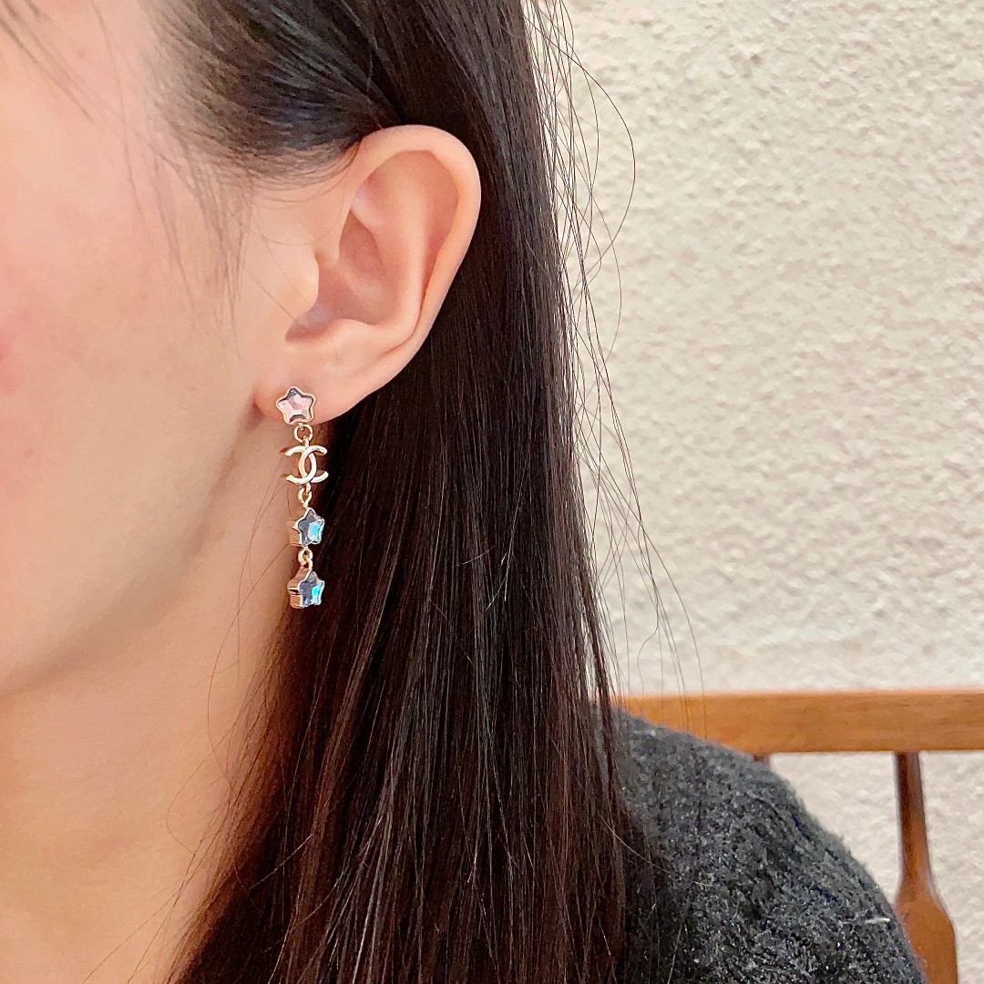 シャネル CHANEL ダブルC イヤリング 3色 定番 レディース