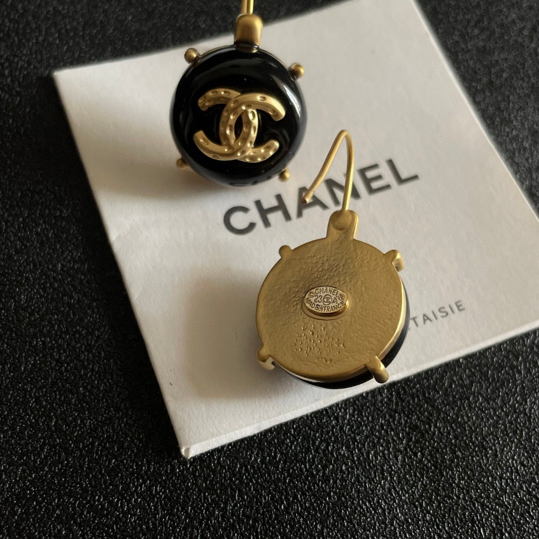 シャネル CHANEL ダブルC イヤリング ピアス 3色 レディース