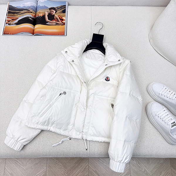 モンクレール Moncler ダウンコート ダウンジャケットアウター レディース
