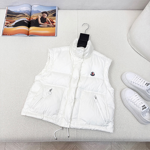 モンクレール Moncler ダウンコート ダウンジャケットアウター レディース