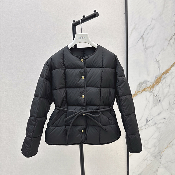 モンクレール Moncler ダウンコート ダウンジャケットアウター レディース