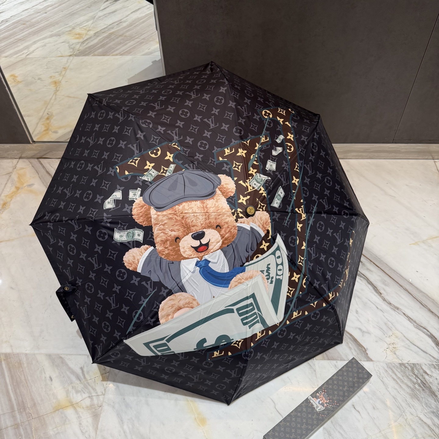 LV ブラックくまちゃんモノグラム傘