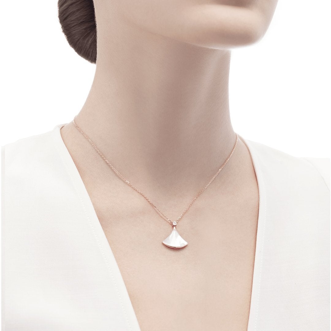 BVLGARI(ブルガリ) DIVAS’ DREAM ネックレス 2色