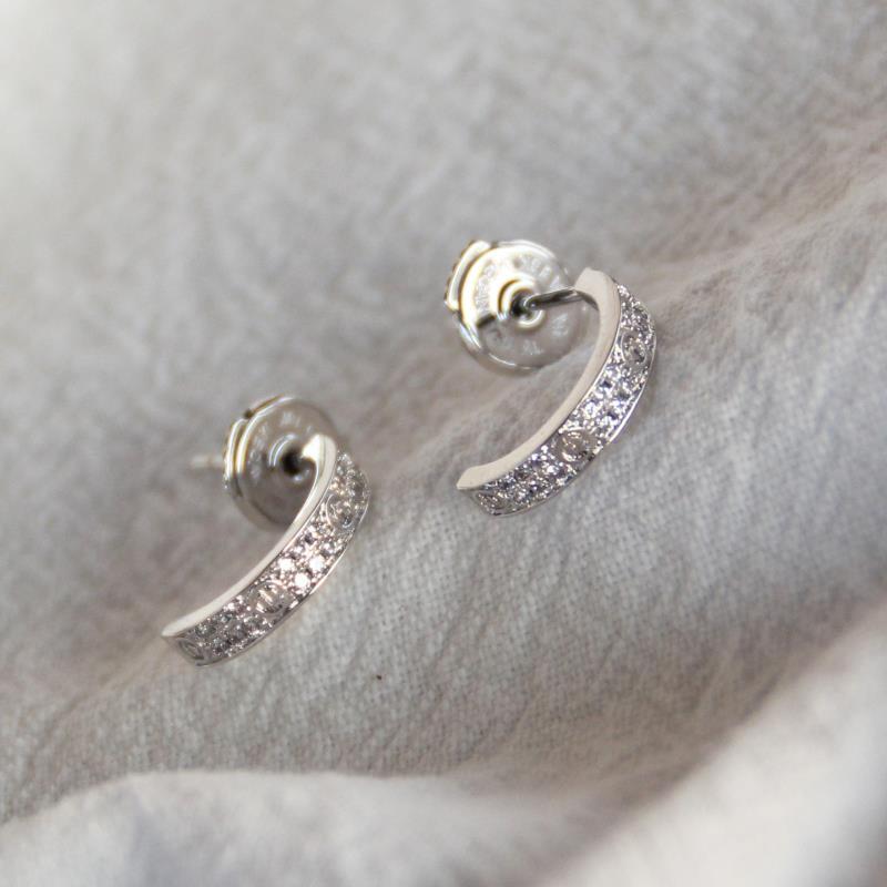 カルティエ LOVE イヤリング 3色